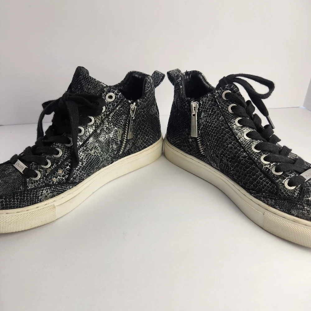 J/Slides Women's Snakeskin Print Lace-up Comfy Ankle Sneakers Black/Gray Size 6M